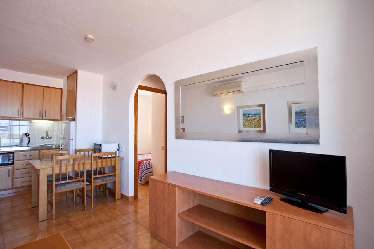 Seth Sa Mirada Aparthotel Arenal d'en Castell Ngoại thất bức ảnh