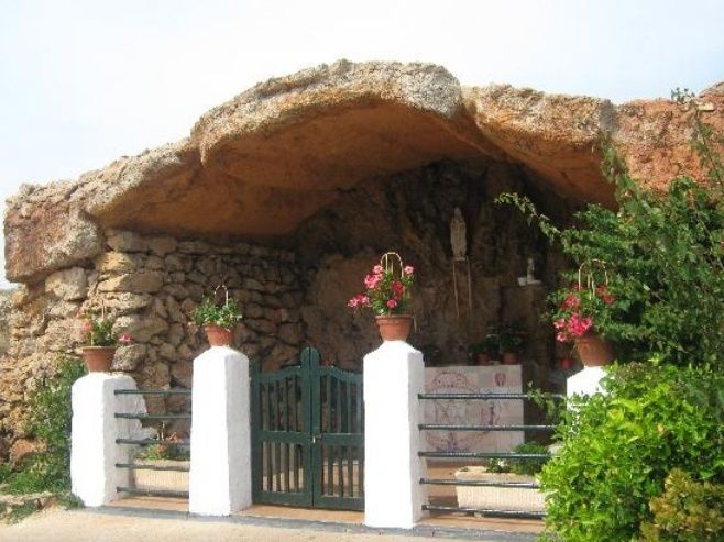 Seth Sa Mirada Aparthotel Arenal d'en Castell Ngoại thất bức ảnh